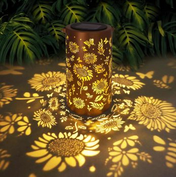 Sunflower Solar Lanterns Outdoor Waterproof Hanging Lights Garden Decor, Hanging Sunflower Birthday Gifts for Women Mom Grandma, Metal Solar Lantern for Yard Patio Porch Balcony